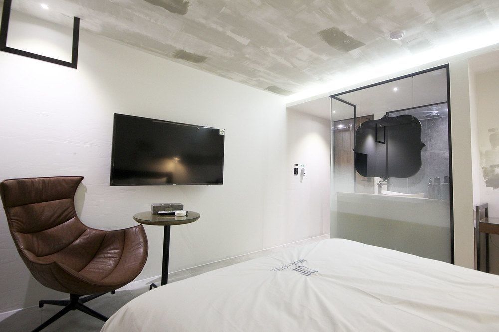Jeonju Neue Hotel Esterno foto